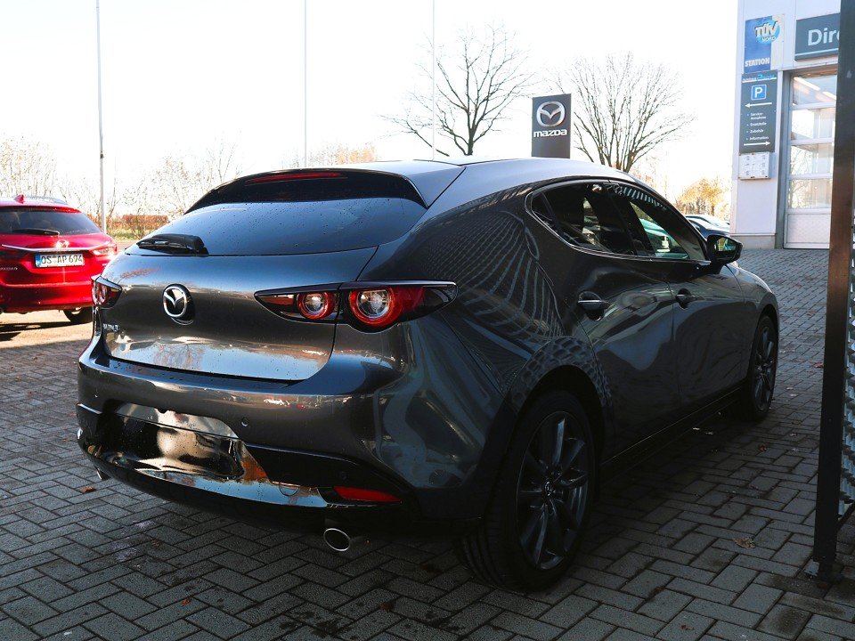 Fahrzeugabbildung Mazda 3 M-Hybrid G-140 Centre-Line DESI *Winter-Aktion* NAVI ACAA SHZ HUD RFK MATRIX