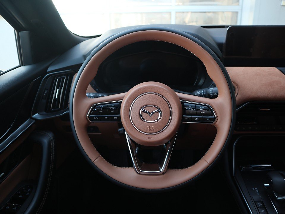 Fahrzeugabbildung Mazda CX-80 2026 D-254 AWD AT Homura Plus TLOP 6-Sitzer *Sofort* PANO Leder el.Sitzv. 360° BOSE MATRIX