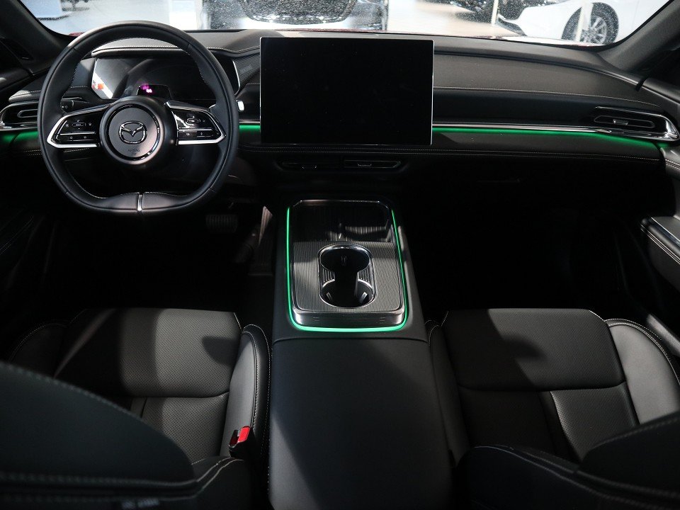Fahrzeugabbildung Mazda 6e EV-258 Takumi LEDER PANO NAVI ACAA 360° HUD SHZ