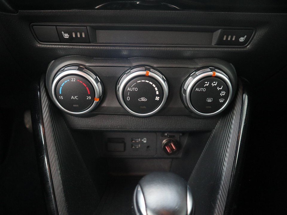 Fahrzeugabbildung Mazda 2 Exclusive-Line G-90 AT TOU-P1 ACAA SHZ BLUETOOTH TEMPOMAT VOLL-LED