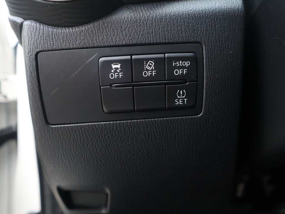 Fahrzeugabbildung Mazda 2 Exclusive-Line G-90 AT TOU-P1 ACAA SHZ BLUETOOTH TEMPOMAT VOLL-LED