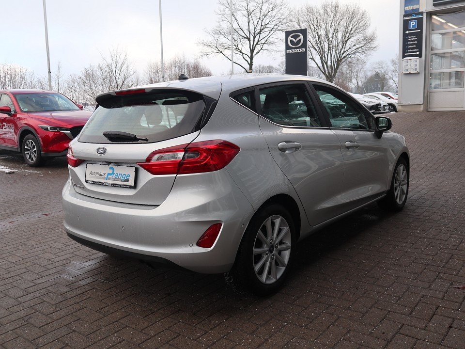 Fahrzeugabbildung Ford Fiesta 1.0 EcoBoost AT Titanium NAVI RFK EPH BLUETOOTH ALU DAB