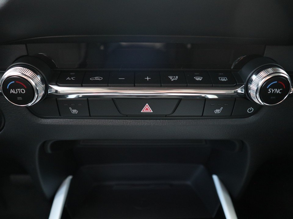 Fahrzeugabbildung Mazda CX-30 M-Hybrid G-140 AT Homura *Dezember-Aktion* NAVI ACAA SHZ HUD RFK VOLL-LED