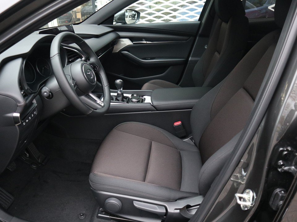 Fahrzeugabbildung Mazda 3 M-Hybrid G-140 Exclusive-Line NAVI ACAA SHZ HUD 360° MATRIX BOSE