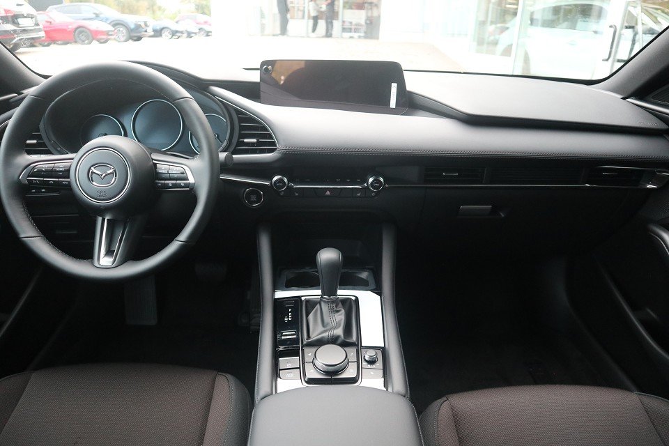 Fahrzeugabbildung Mazda 3 M-Hybrid G-140 AT Exclusive-Line *Sofort*Aktion* NAVI ACAA SHZ HUD 360° MATRIX BOSE