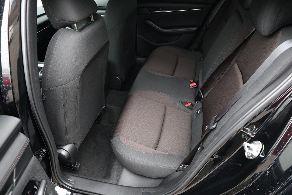 Fahrzeugabbildung Mazda 3 FB M-Hybrid Exclusive-Line G-140 *Sofort*Aktion* NAVI ACAA HUD MATRIX MRCC SHZ BOSE 360°