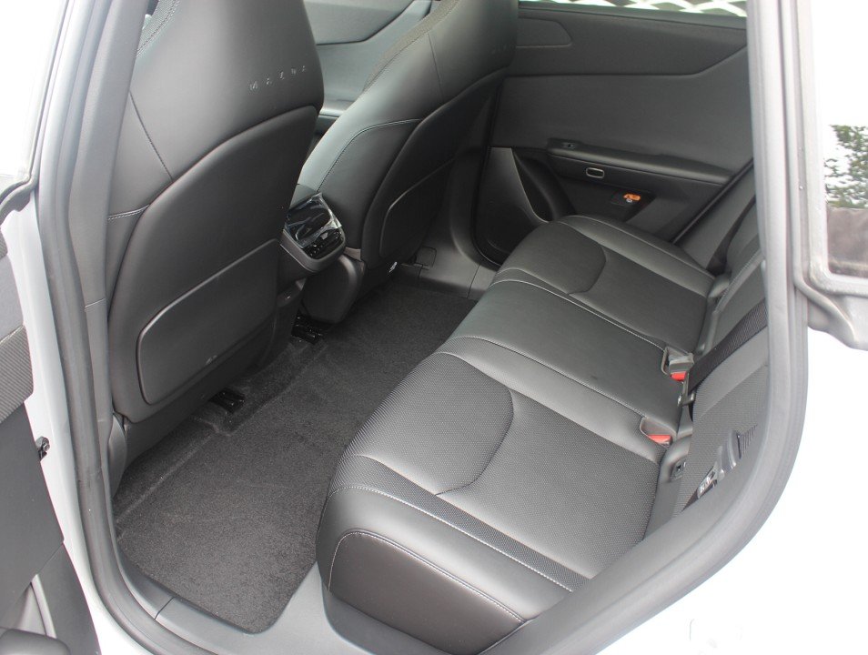 Fahrzeugabbildung Mazda CX-6e EV-258 Takumi 21Zoll *Sofort* PANO 360° 26,45-Zoll