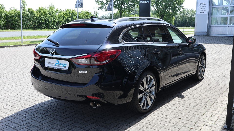 Fahrzeugabbildung Mazda 6 Exclusive-Line G-194 AT Allwetter 360° MATRIX BOSE LogIn