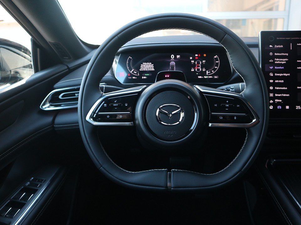 Fahrzeugabbildung Mazda 6e EV-258 Takumi *Sofort* PANO 360° LED Sony-Sound