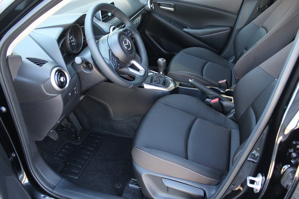 Fahrzeugabbildung Mazda 2 G-90 Center-Line KLIMA ALU LED Bluetooth el.FH