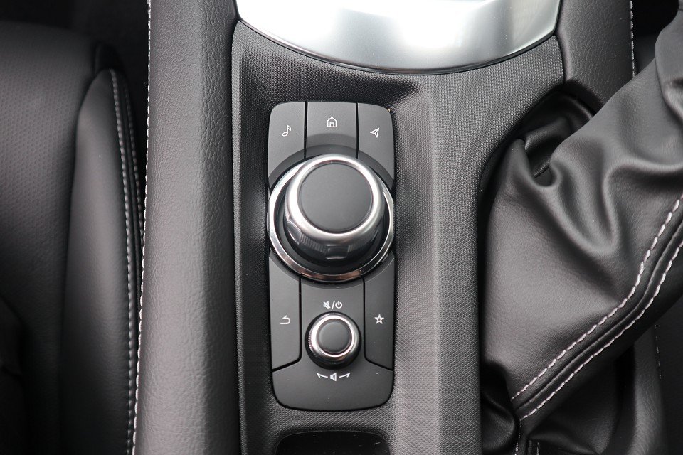 Fahrzeugabbildung Mazda MX-5 2026 G-132 Exclusive-Line LEDER NAVI ACAA BOSE RFK SHZ
