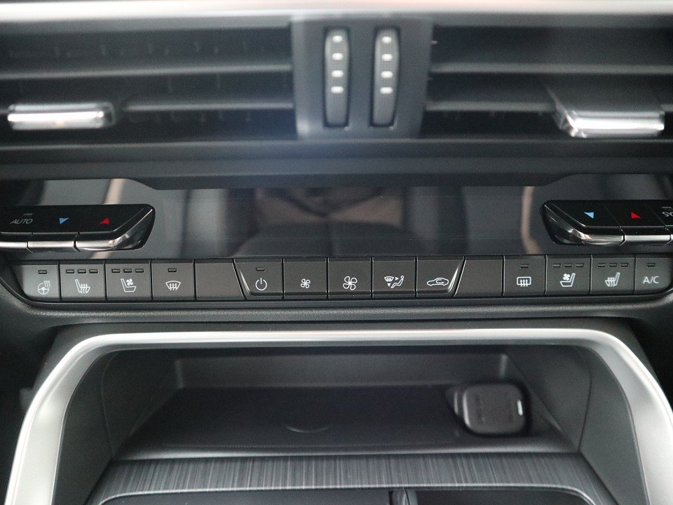 Fahrzeugabbildung Mazda CX-60 2026 D-254 AWD AT Homura LEDER el.Sitzv. MATRIX MRCC