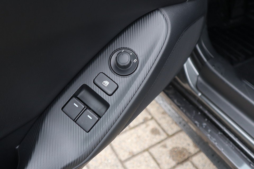 Fahrzeugabbildung Mazda MX-5 2027 G-136 Exclusive-Line LEDER MATRIX BOSE RFK SHZ