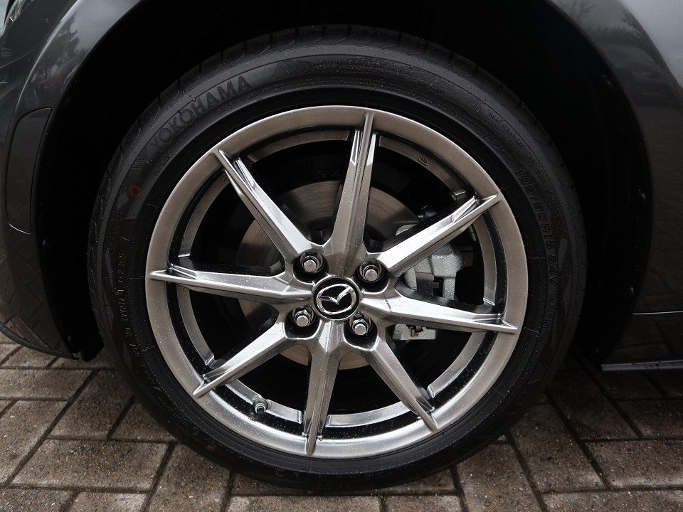 Fahrzeugabbildung Mazda MX-5 2027 G-136 Exclusive-Line LEDER MATRIX BOSE RFK SHZ