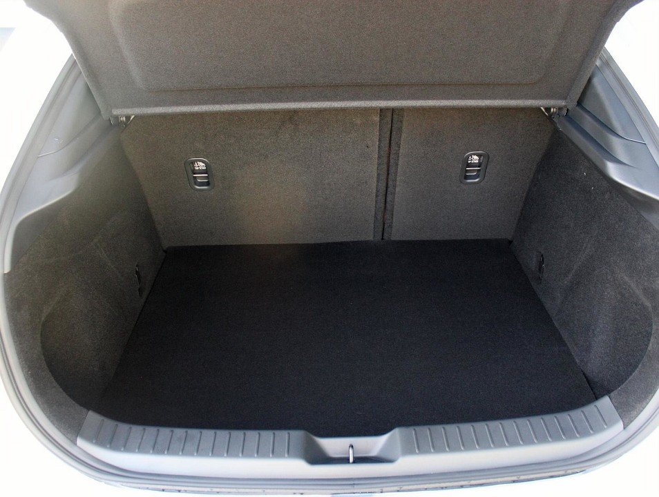 Fahrzeugabbildung Mazda CX-30 M-Hybrid G-140 Nagisa *Aktion* Teil-Leder el.Sitzv. BOSE SHZ RFK