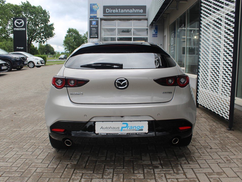 Fahrzeugabbildung Mazda 3 M-Hybrid G-150 Selection LEDER-S DES-P el.Sitzv. MATRIX RFK EPH SHZ LogIn