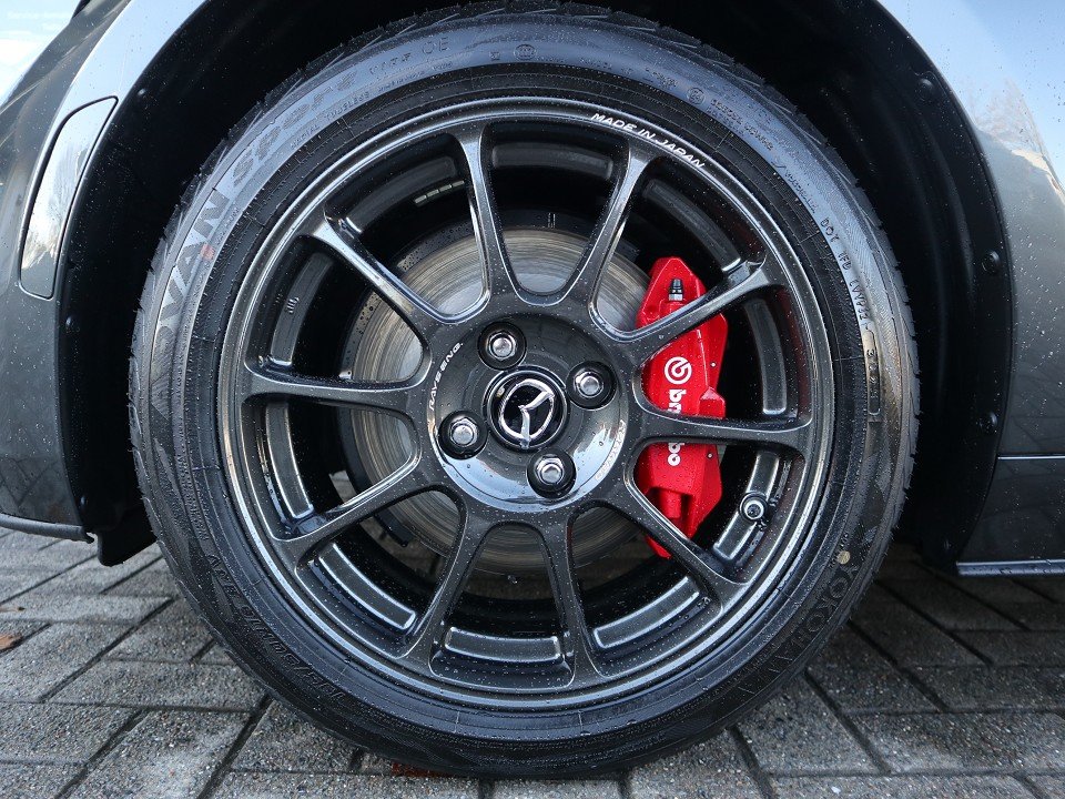 Fahrzeugabbildung Mazda MX-5 2027 RF RHT G-136 Homura Recaro Bilstein Brembo Matrix SCBS