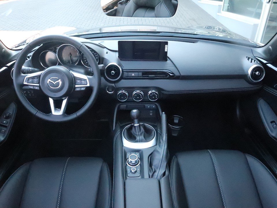 Fahrzeugabbildung Mazda MX-5 2027 G-136 Exclusive-Line *Sofort*Aktion* LEDER MATRIX BOSE RFK SHZ