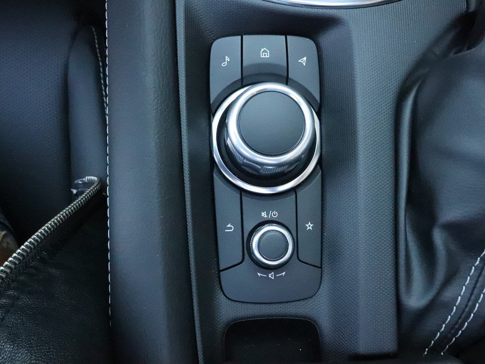 Fahrzeugabbildung Mazda MX-5 2027 G-136 Exclusive-Line *Sofort*Aktion* LEDER MATRIX BOSE RFK SHZ