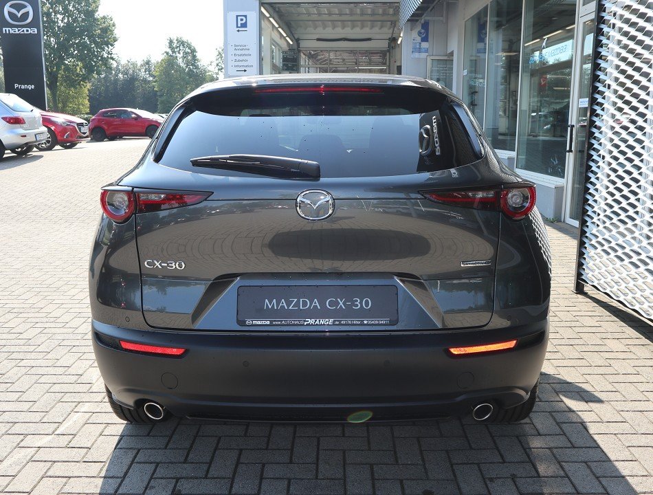 Fahrzeugabbildung Mazda CX-30 G-122 AT Selection DES-P *AHK* MATRIX RFK SHZ el.Heckklappe