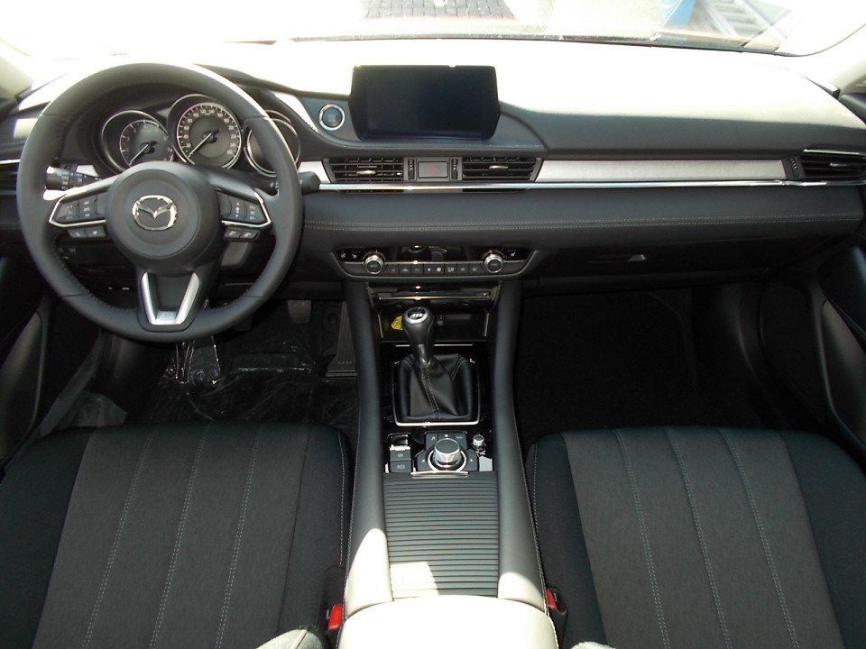 Fahrzeugabbildung Mazda 6 Center-Line G-165 AT *Dezember-Aktion* NAVI ACAA SHZ HUD 360° VOLL-LED