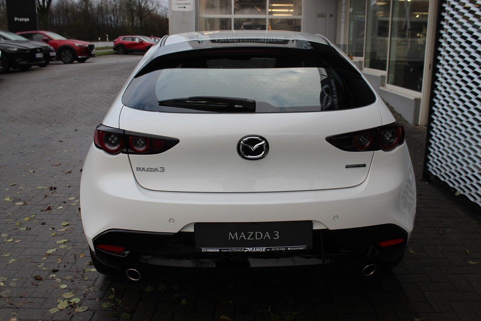 Fahrzeugabbildung Mazda 3 M-Hybrid G-140 AT Centre-Line DESI NAVI ACAA HUD MATRIX SHZ RFK BLUETOOTH