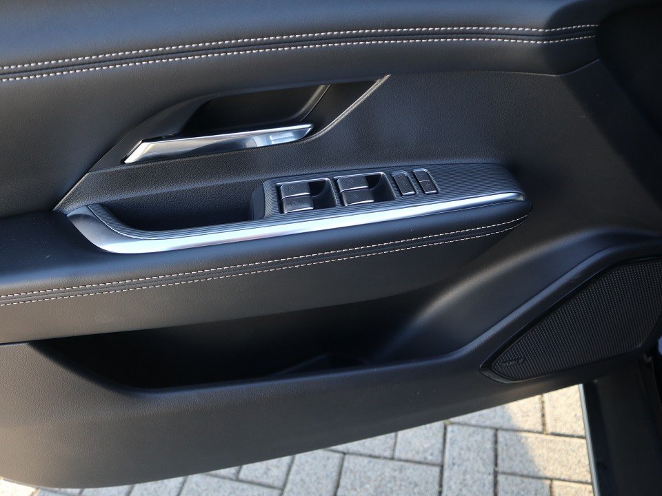 Fahrzeugabbildung Mazda 6E Takumi EV-245 Long Range LEDER PANO NAVI ACAA 360° HUD SHZ