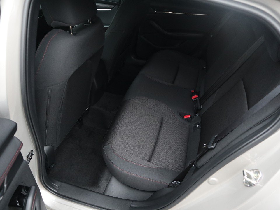 Fahrzeugabbildung Mazda 3 M-Hybrid G-140 Homura *Aktion* NAVI ACAA SHZ HUD RFK VOLL-LED