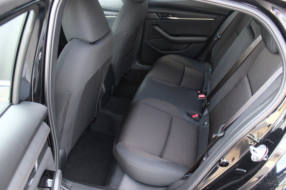 Fahrzeugabbildung Mazda 3 M-Hybrid X-186 Exclusive-Line *Sofort*Aktion* NAVI ACAA SHZ HUD 360° MATRIX BOSE