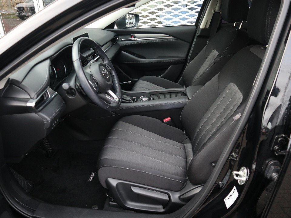 Fahrzeugabbildung Mazda 6 G-194 AT Exclusive-Line *Aktion* Allwetter 360° MATRIX BOSE LogIn