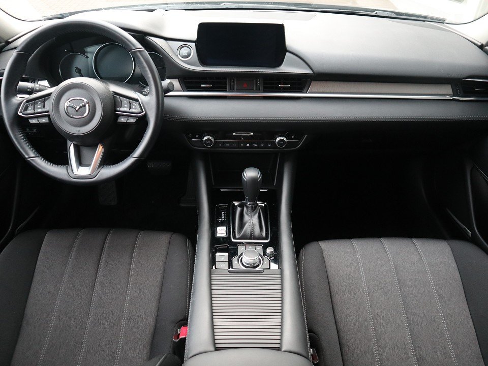 Fahrzeugabbildung Mazda 6 G-194 AT Exclusive-Line *Aktion* Allwetter 360° MATRIX BOSE LogIn