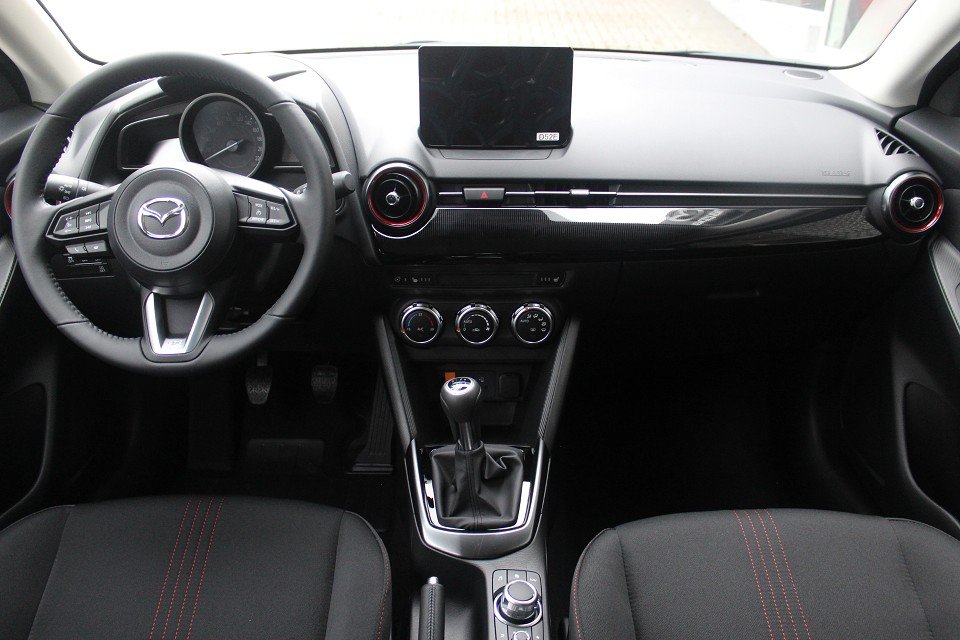 Fahrzeugabbildung Mazda 2 M-Hybrid G-90 Homura SHZ Voll-LED RFK TEMPOMAT BLUETOOTH