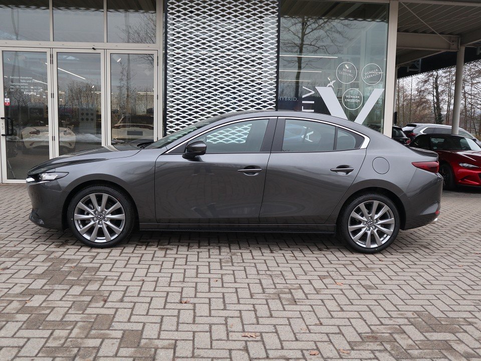 Fahrzeugabbildung Mazda 3 FB M-Hybrid G-140 Centre-Line *Sofort*Aktion* NAVI ACAA SHZ HUD RFK VOLL-LED