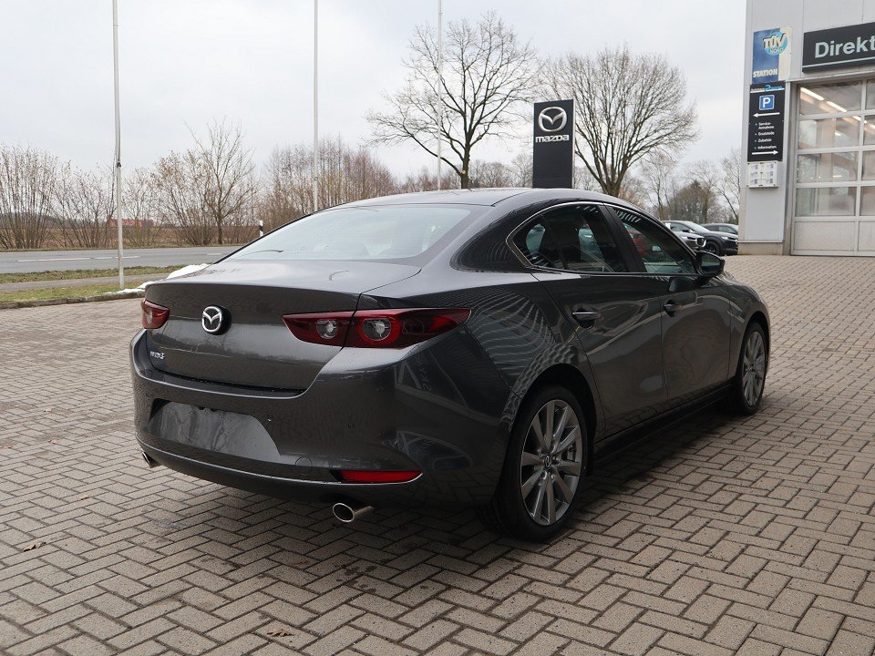 Fahrzeugabbildung Mazda 3 FB M-Hybrid G-140 Centre-Line *Sofort*Aktion* NAVI ACAA SHZ HUD RFK VOLL-LED