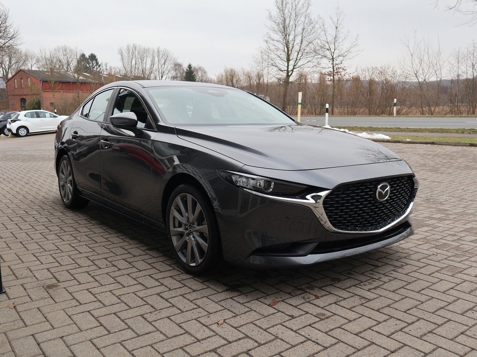 Fahrzeugabbildung Mazda 3 FB M-Hybrid G-140 Centre-Line *Sofort*Aktion* NAVI ACAA SHZ HUD RFK VOLL-LED