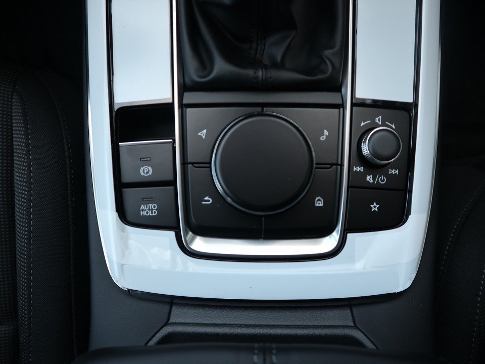 Fahrzeugabbildung Mazda CX-30 2027 M-Hybrid G-140 Exclusive-Line NAVI ACAA SHZ HUD 360° MATRIX BOSE