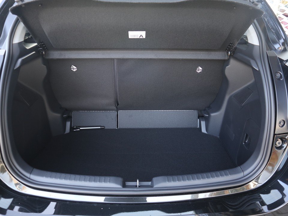 Fahrzeugabbildung Mazda 2 Hybrid 1.5L VVT-i 116 PS CVT Centre-Line *Sofort*Aktion* ACAA RFK MRCC ALU DAB SHZ Bluetooth