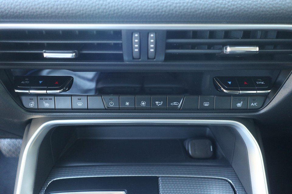 Fahrzeugabbildung Mazda CX-60 2026 PHEV AWD AT Exclusive-Line NAVI ACAA HUD SHZ LHZ RFK LogIn