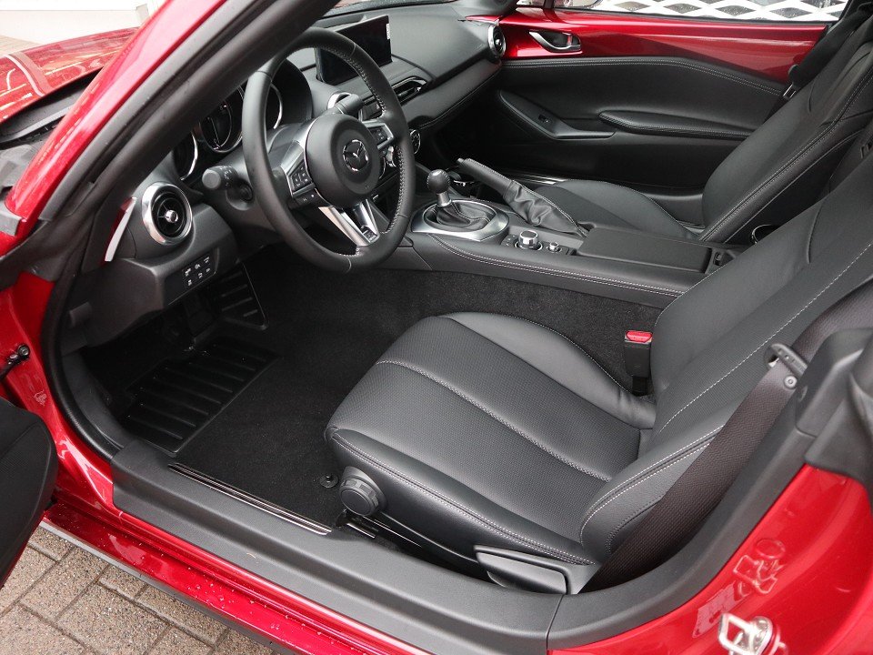 Fahrzeugabbildung Mazda MX-5 2027 RF RHT G-136 Exclusive-Line *Sofort*Aktion* LEDER MATRIX BOSE RFK SHZ