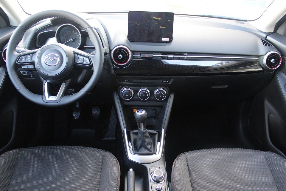 Fahrzeugabbildung Mazda 2 M-Hybrid Homura G-90 ACAA RFK SHZ TEMPOMAT BLUETOOTH