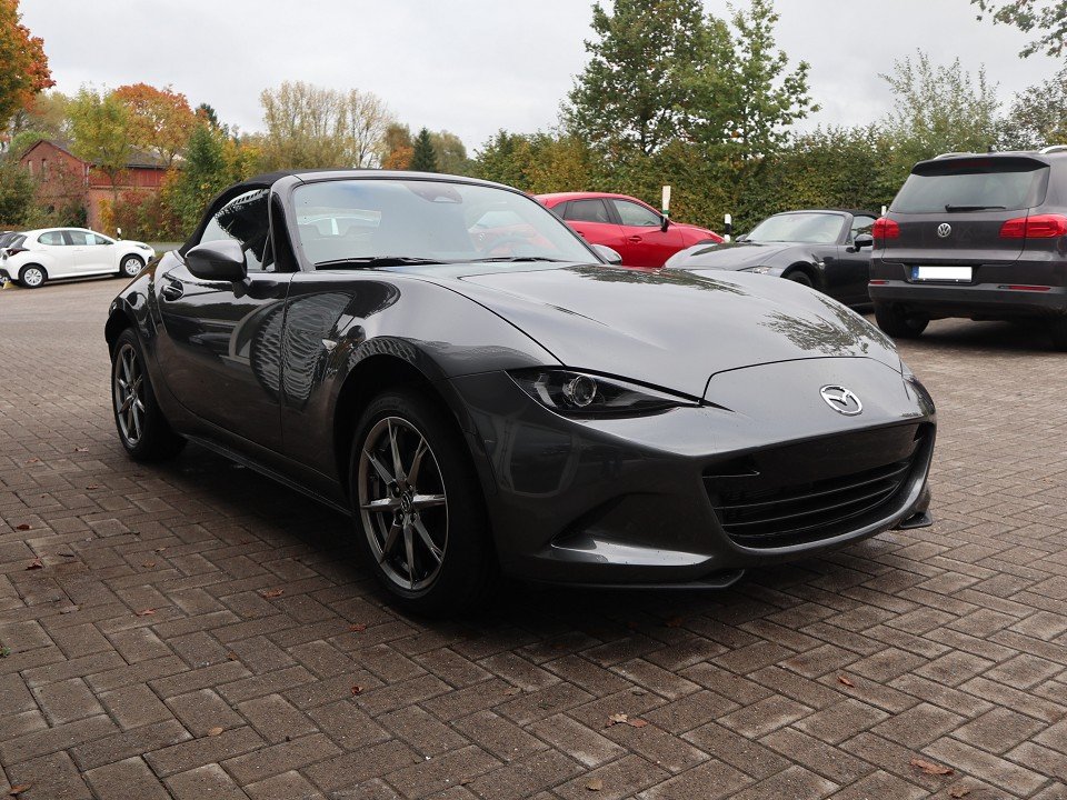 Fahrzeugabbildung Mazda MX-5 Exclusive-Line G-132 *Sofort*Aktion* NAVI ACAA SHZ RFK MATRIX BOSE