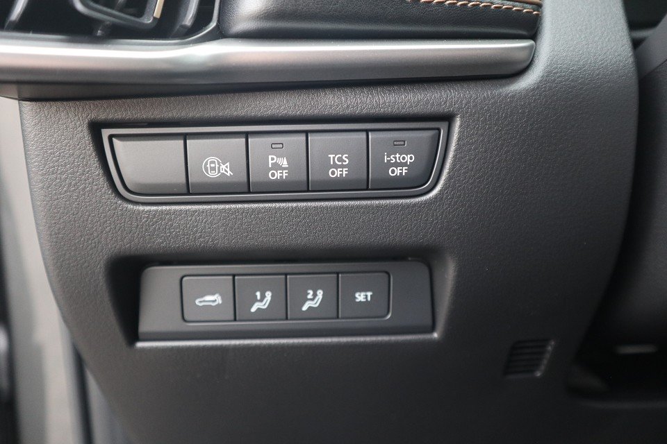 Fahrzeugabbildung Mazda CX-80 2026 D-254 AWD AT Homura Plus 7-Sitzer PANO BOSE 360°