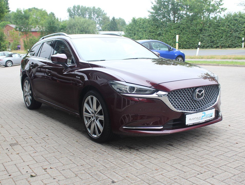 Fahrzeugabbildung Mazda 6 G-194 AT 20THANNIVERSARY GSD NAPPA NAVI ACAA 360° MATRIX BOSE HUD
