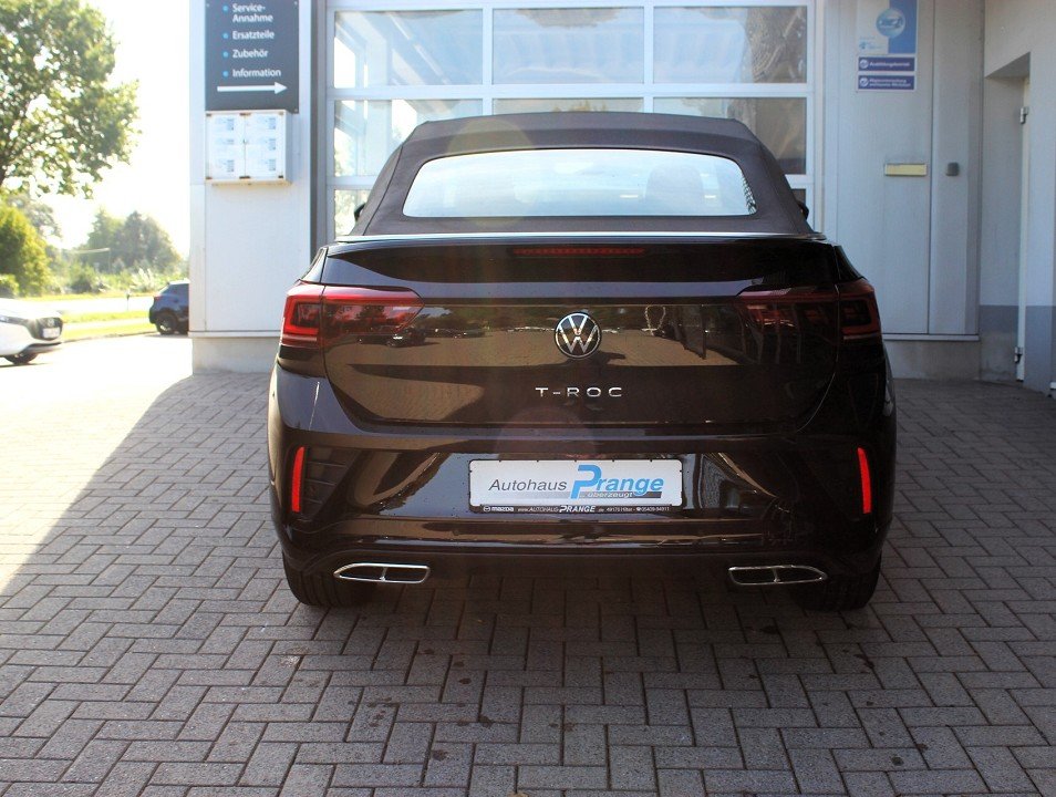 Fahrzeugabbildung Volkswagen T-Roc Cabriolet 1.5 TSI DSG R-Line *AHK* MATRIX RFK NAVI ACAA