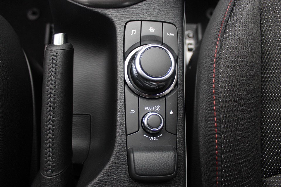Fahrzeugabbildung Mazda 2 G-90 AT Homura TOU-P2 LED ACAA EPH SHZ LHZ RFK